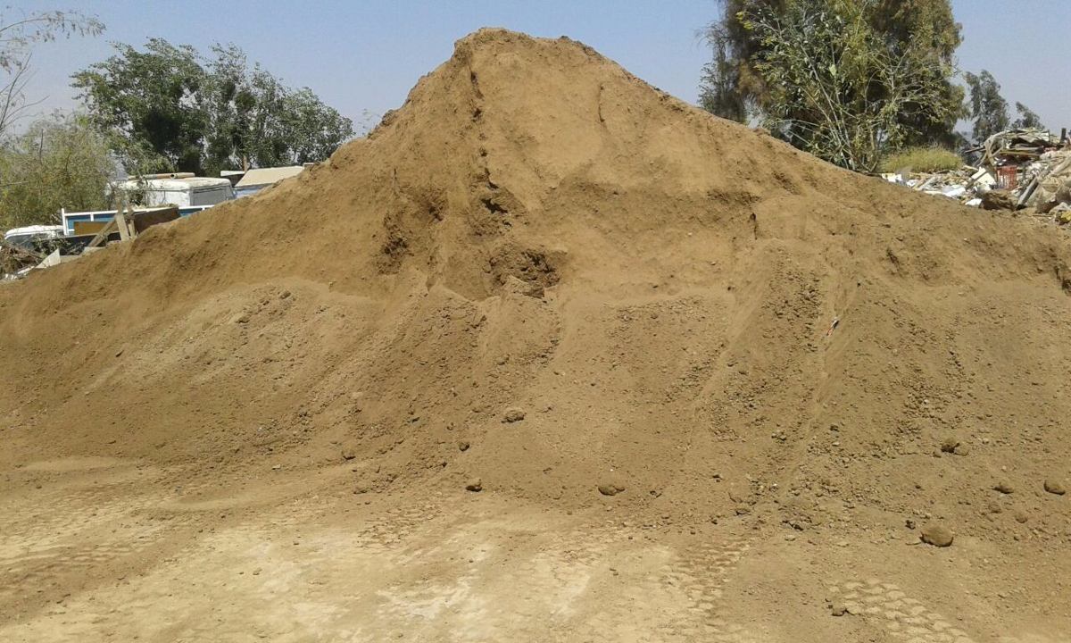 اعمال ردميات للطرق